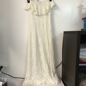 Abercrombie & Fitch cream strapless lace maxidress